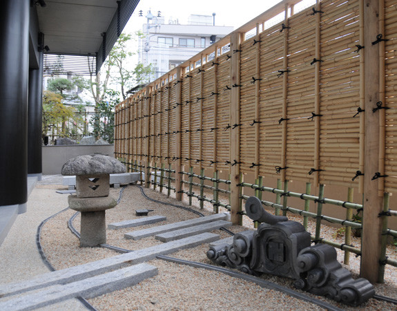 JO-OJI TEMPLE